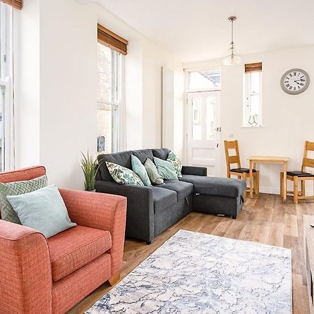 Spacious 2 Bedroom House With Stunning Views 巴斯 外观 照片