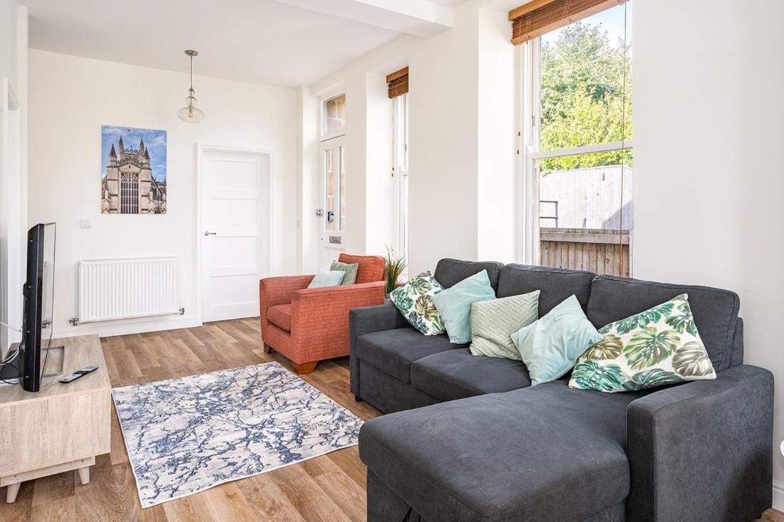 Spacious 2 Bedroom House With Stunning Views 巴斯 外观 照片